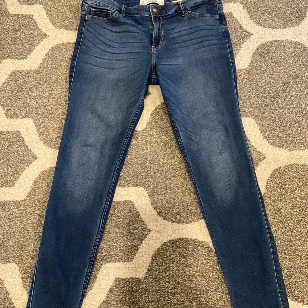 Hollister high rise super skinny